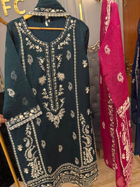 Aghanoor Cotton Stitched 3 Piece