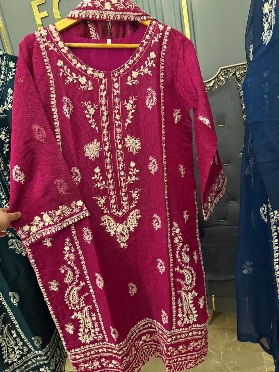 Aghanoor Cotton Stitched 3 Piece