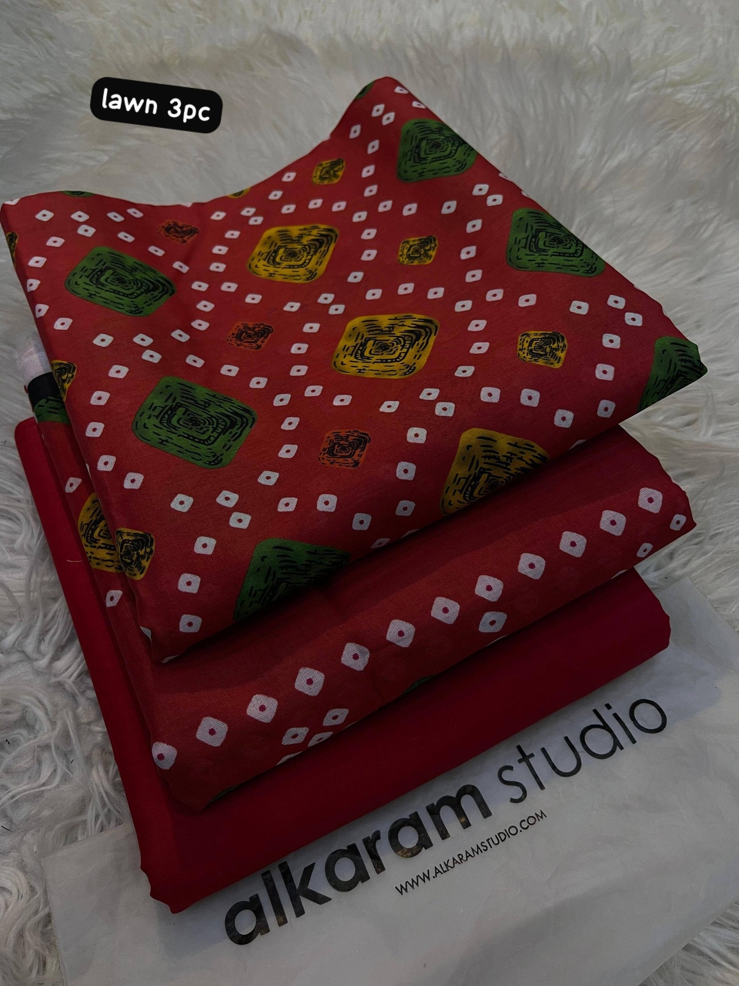 Alkaram Lawn 3 Piece