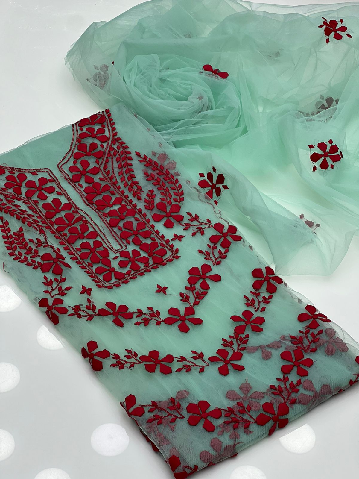 Handmade Aplic