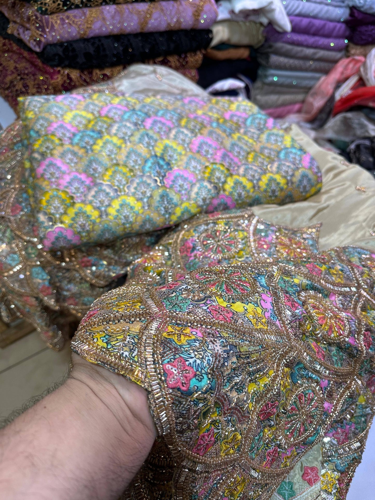 Indian Multi Cut Dana with Laser aplic 3 Piece