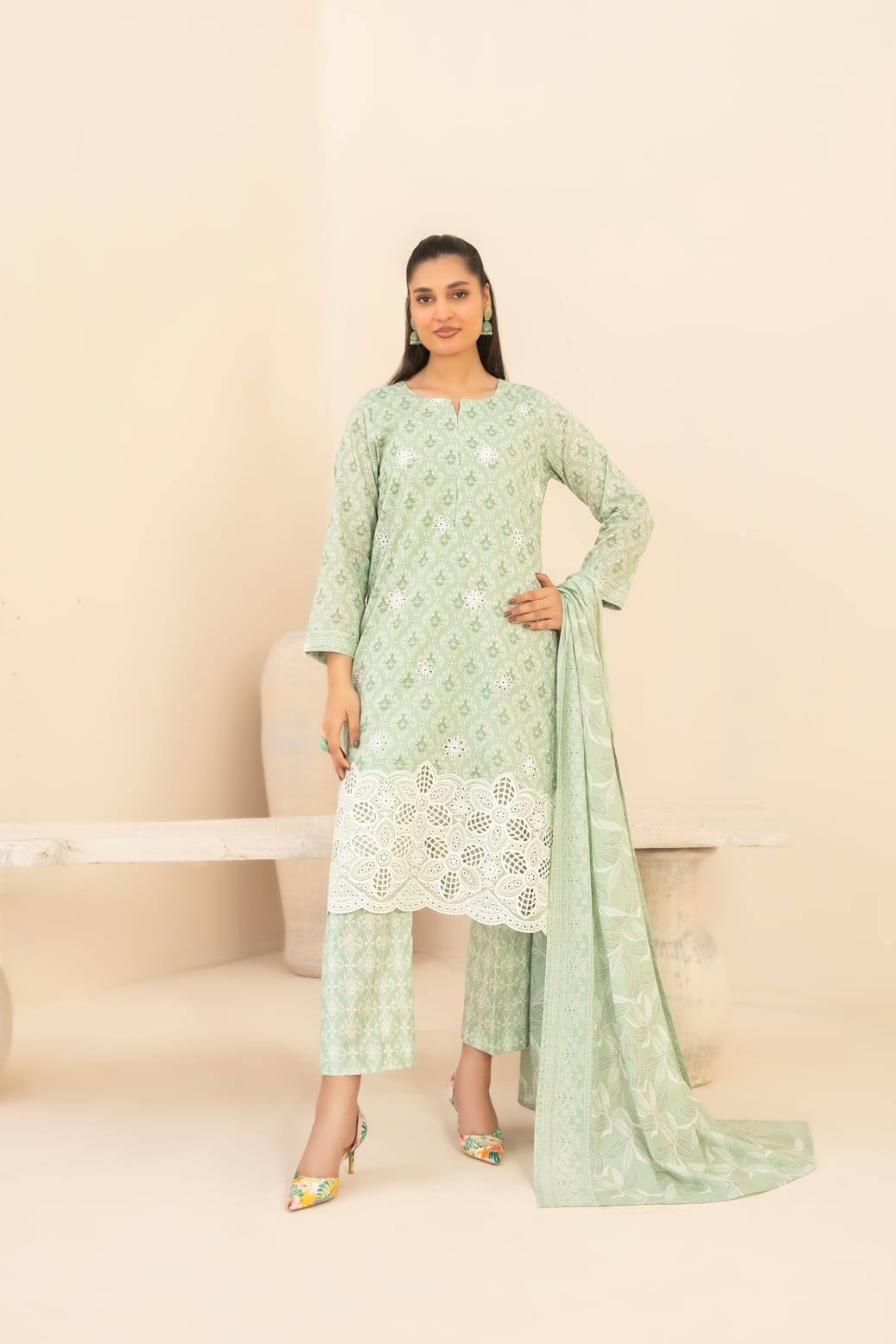 Un-Stitched Daman & Boti Embroidered Rotary Printed Lawn 3 Piece