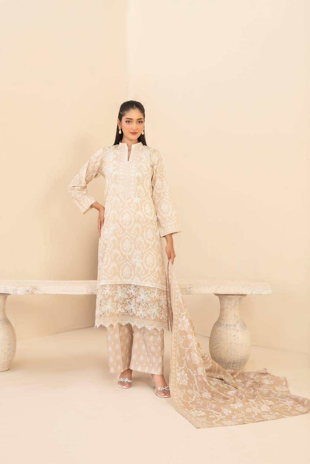 Un-Stitched Daman & Boti Embroidered Rotary Printed Lawn 3 Piece