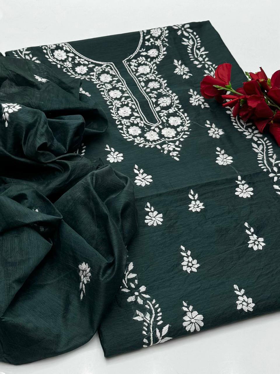 Hand Embroidered Paper lawn 2 Piece