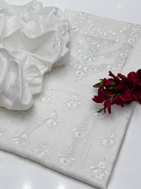 Hand Embroidered Paper lawn 2 Piece