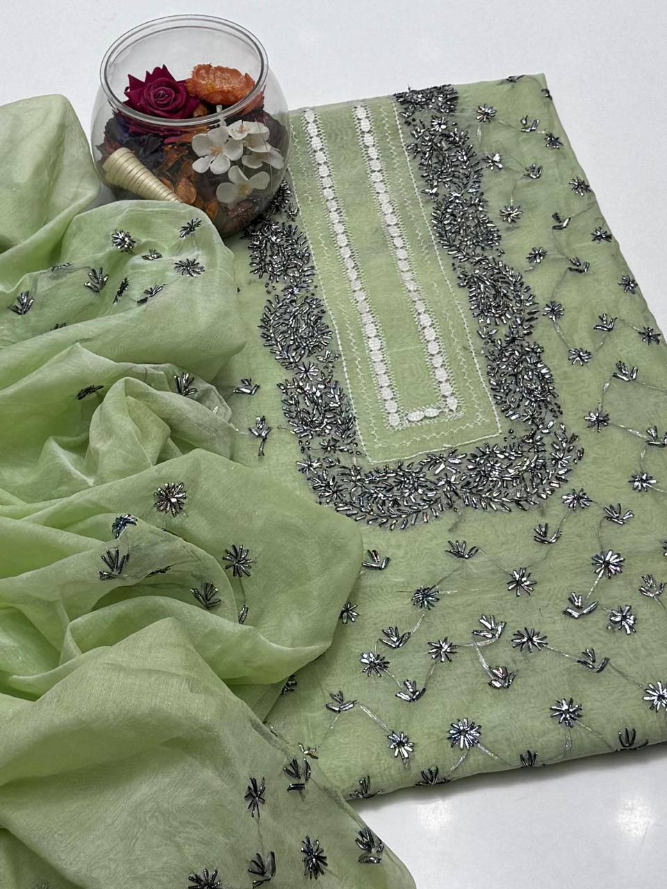 Hand Embroidered Paper lawn 2 Piece