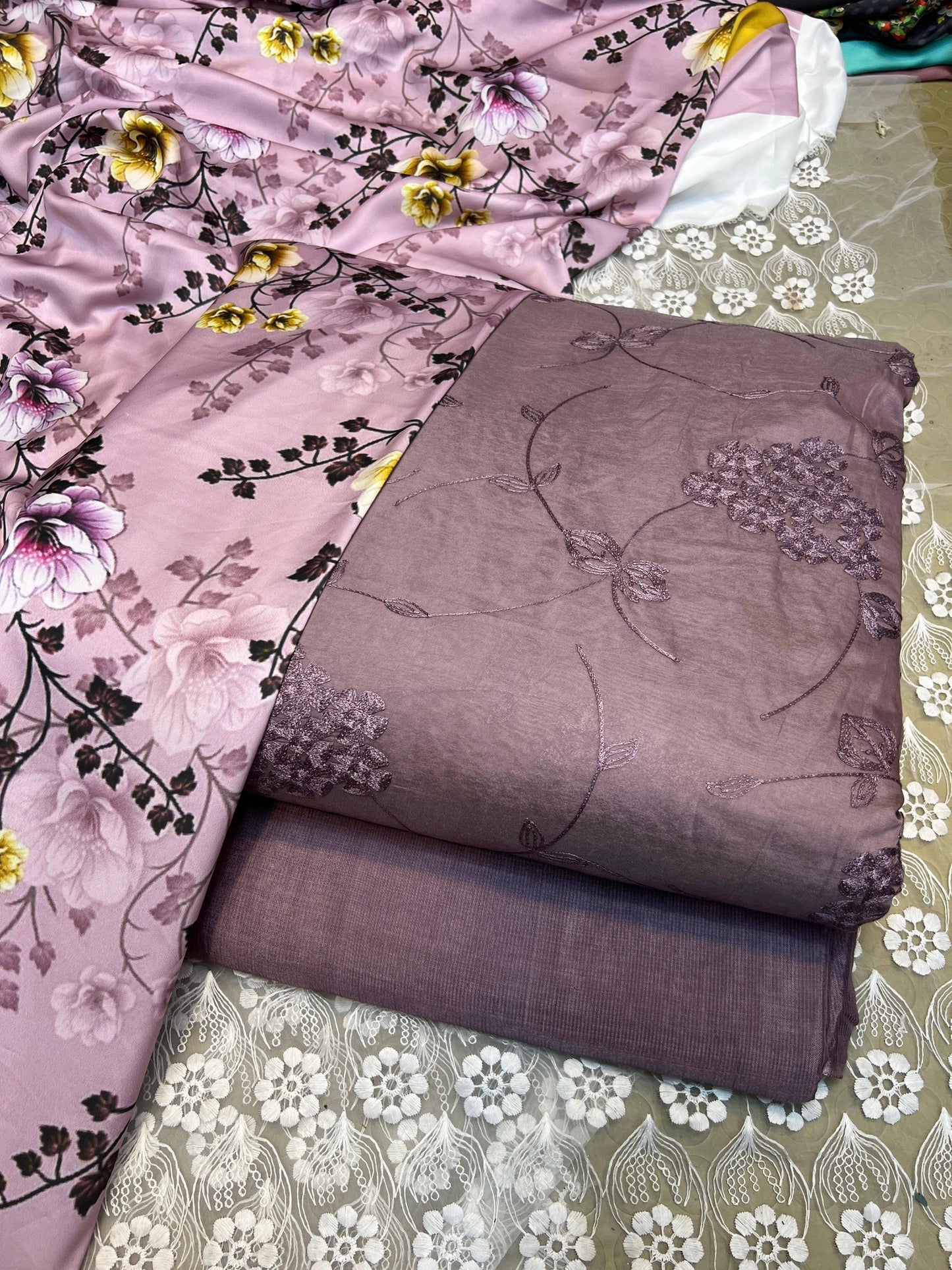 Paper Silk Chickenkari 3 Piece