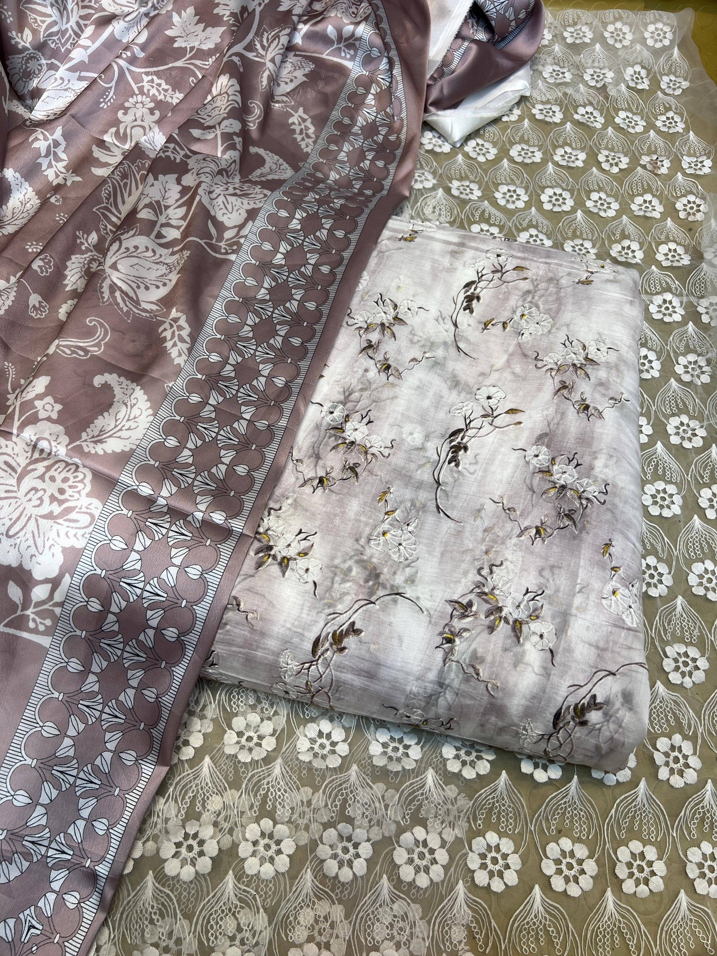 Paper Silk Chickenkari 3 Piece