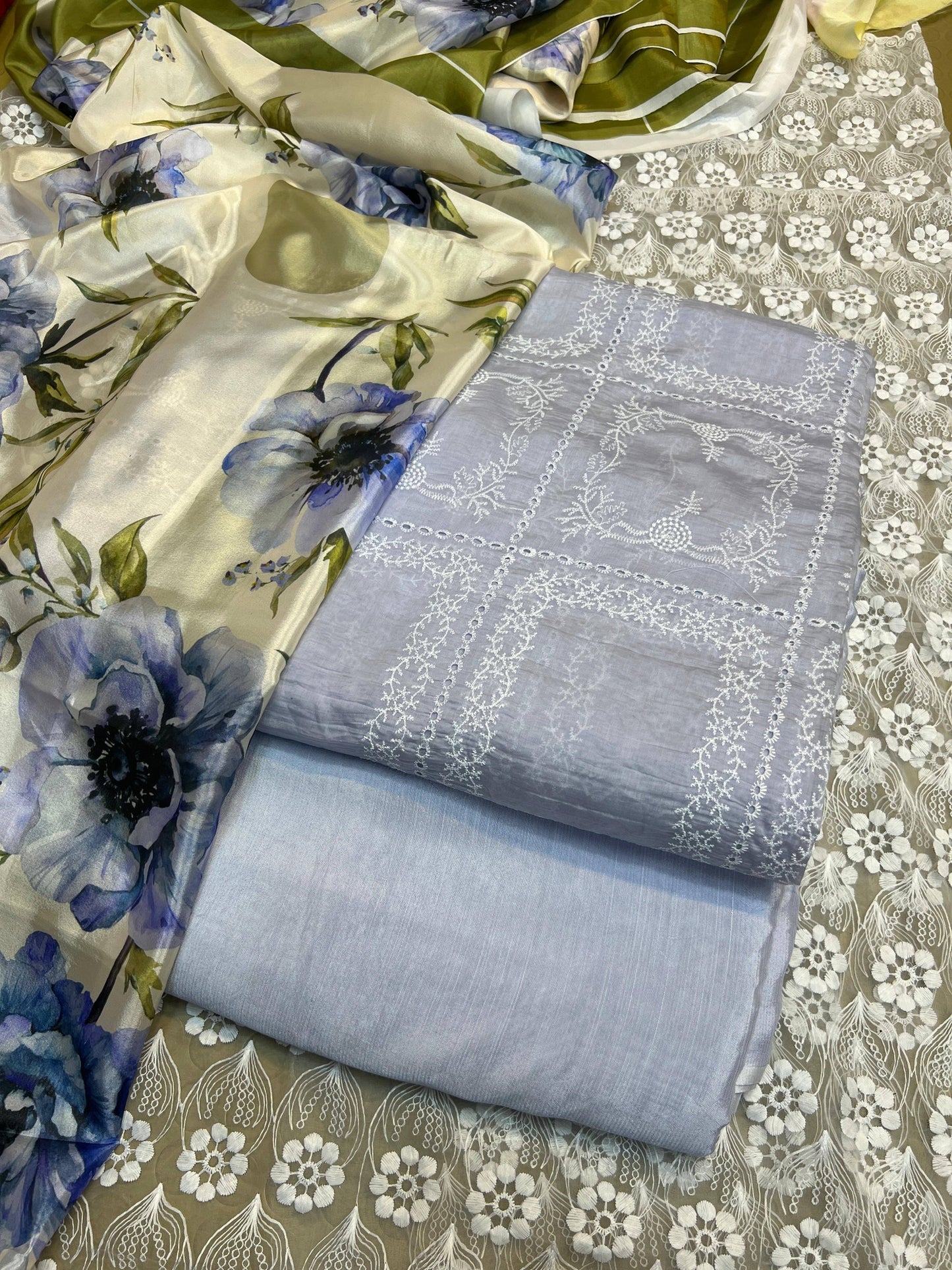 Paper Silk Chickenkari 3 Piece