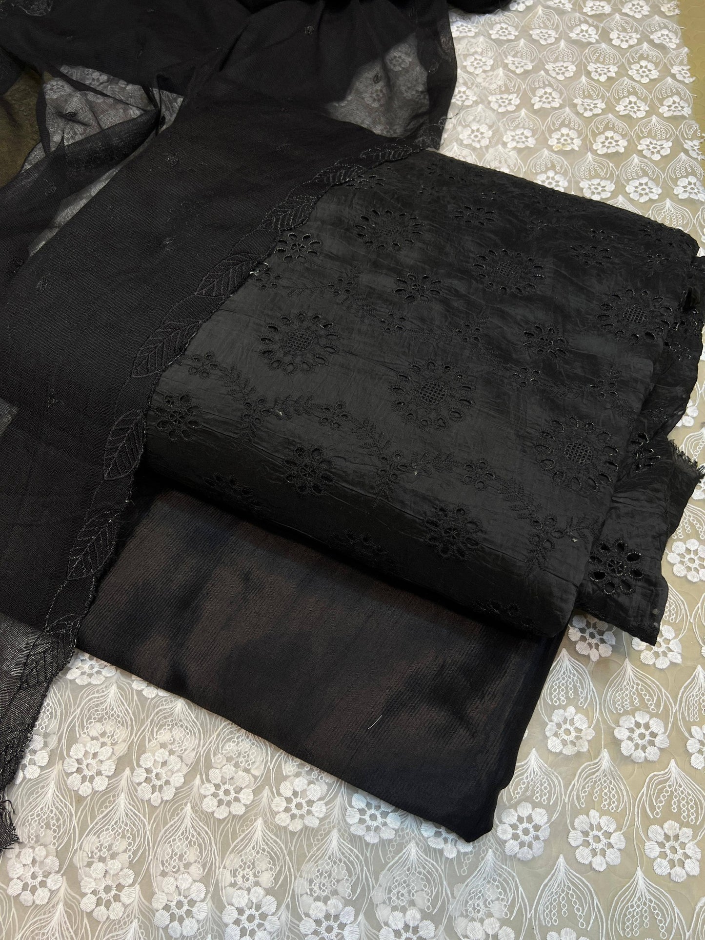 Paper Silk Chickenkari 3 Piece