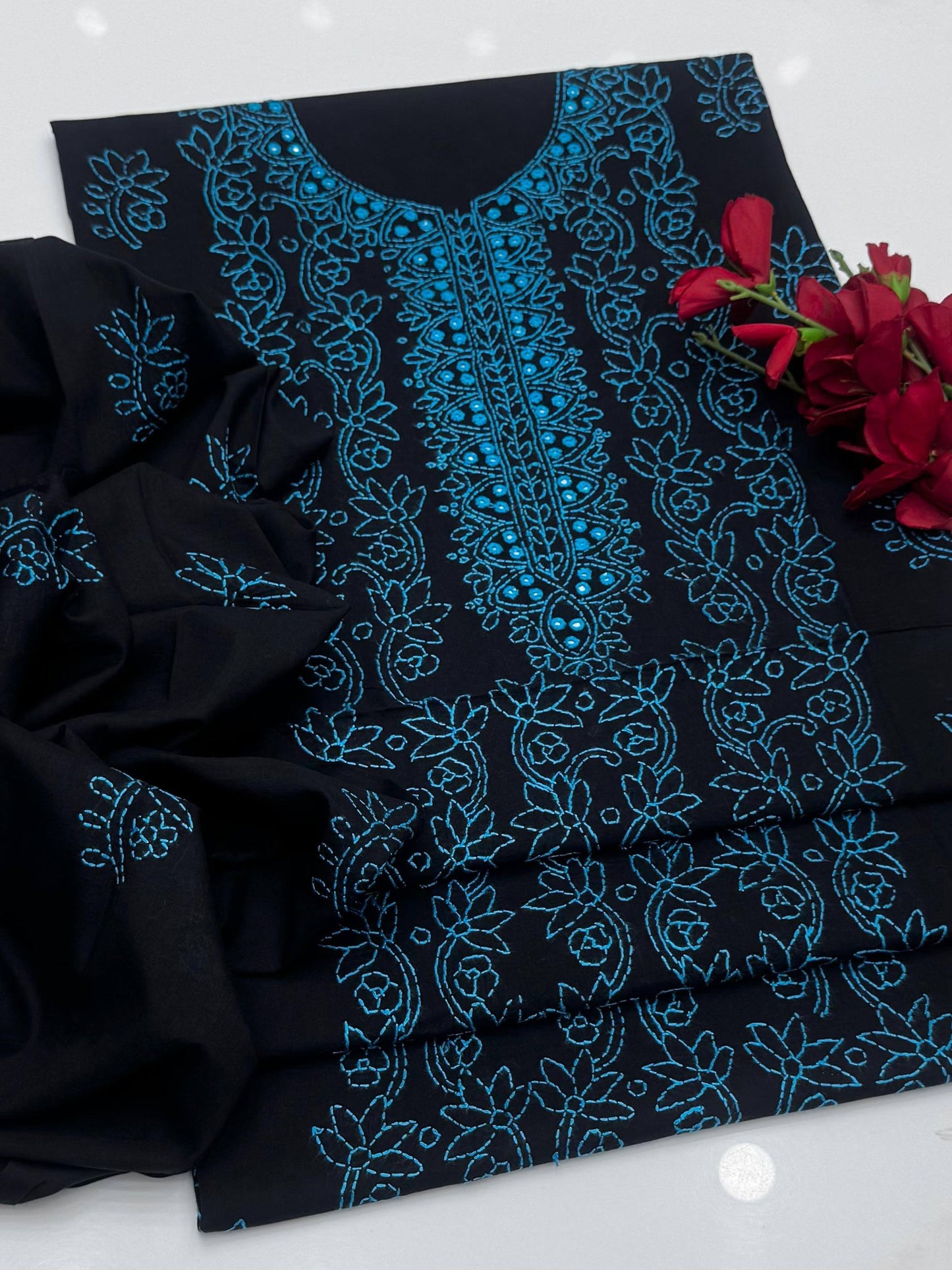 Soft Pure Lawn Beautifully Handmade Neat Shadow Tanka 2 Piece