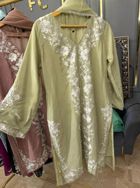 Rawsilk floral embroidered Suit