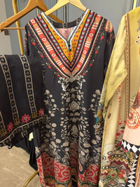 Swiss Lawn Digital Printed Kaftans