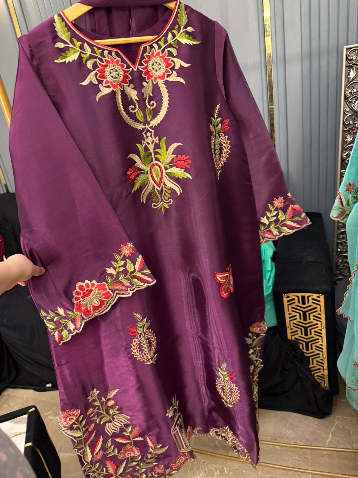 Sheesha silk heavy embroidered stitched kaaftans